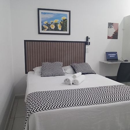 Apartamento Loft7 Garagem Wifi próximo Aparecida e indústrias Pindamonhangaba Exterior foto
